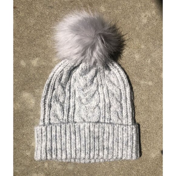 LOFT Accessories - NWT Loft Women's Cable Knit Beanie Hat With Faux Fur Pom OS Gray Winter Snow